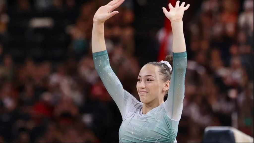 Pourquoi Kaya Nemour représente-t-elle l’Algérie et pas la France qui l’a formée