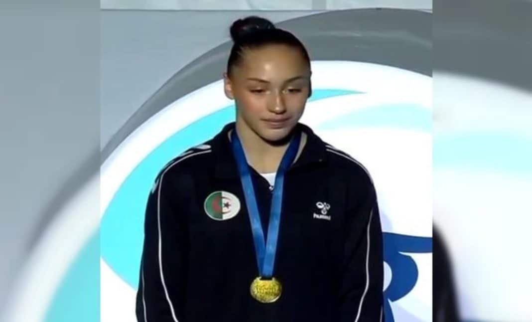Coupe du monde de gymnastique : l’Algérienne Kaylia Nemour remporte la médaille d’or à Bakou