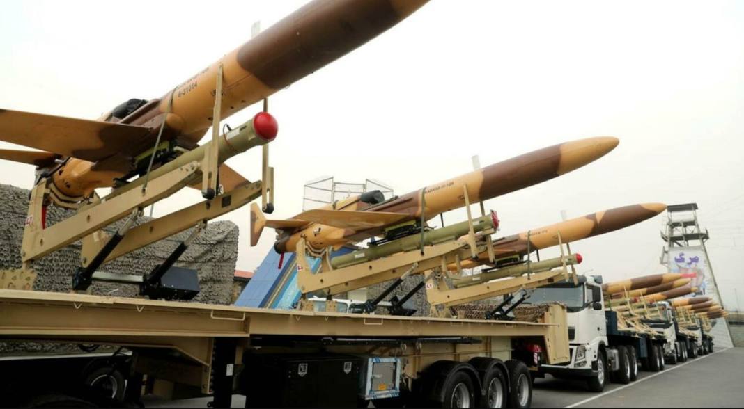 L’Iran a lancé près de 290 drones et missiles sur Israël