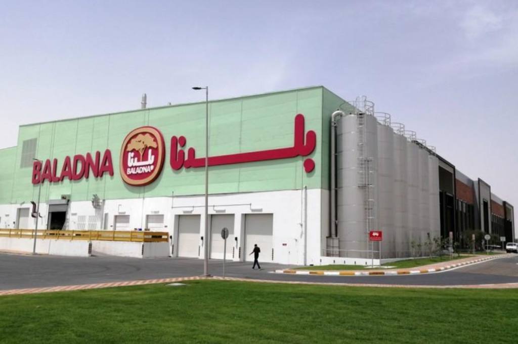 Baladna du Qatar va installer une ferme de lait en poudre en Algérie