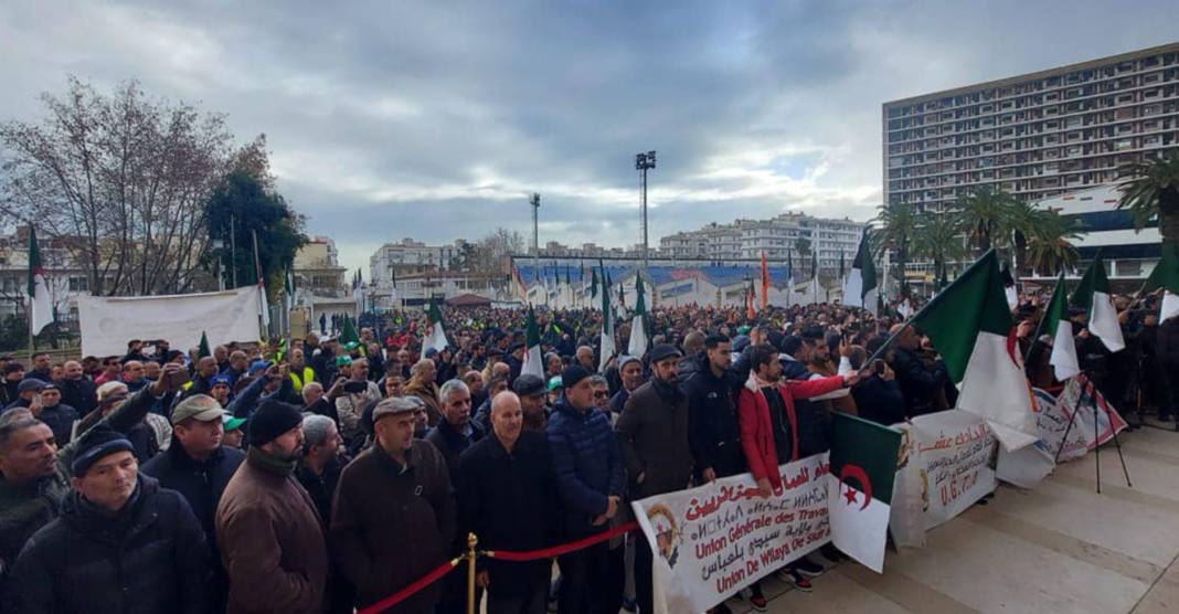 Algérie : le 1er Mai pour éclairer nos luttes démocratiques et sociales