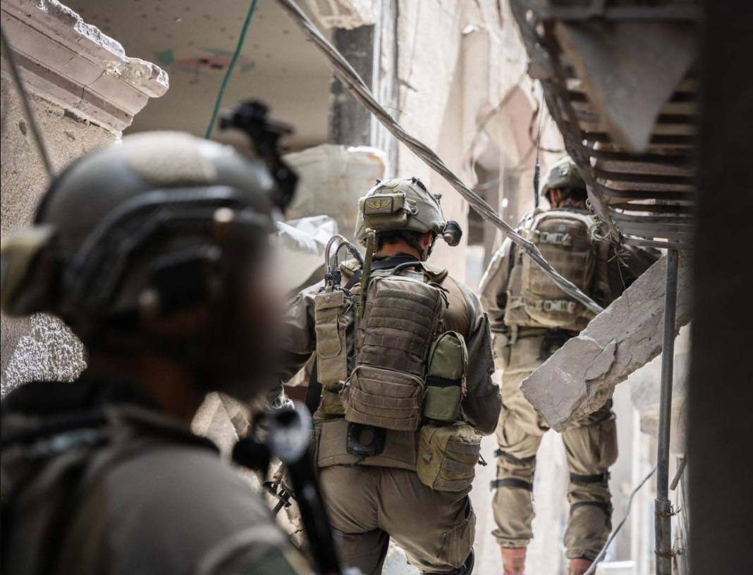 Guerre à Gaza : 115 parlementaires demandent à Macron d’arrêter la vente d’armes à Israël