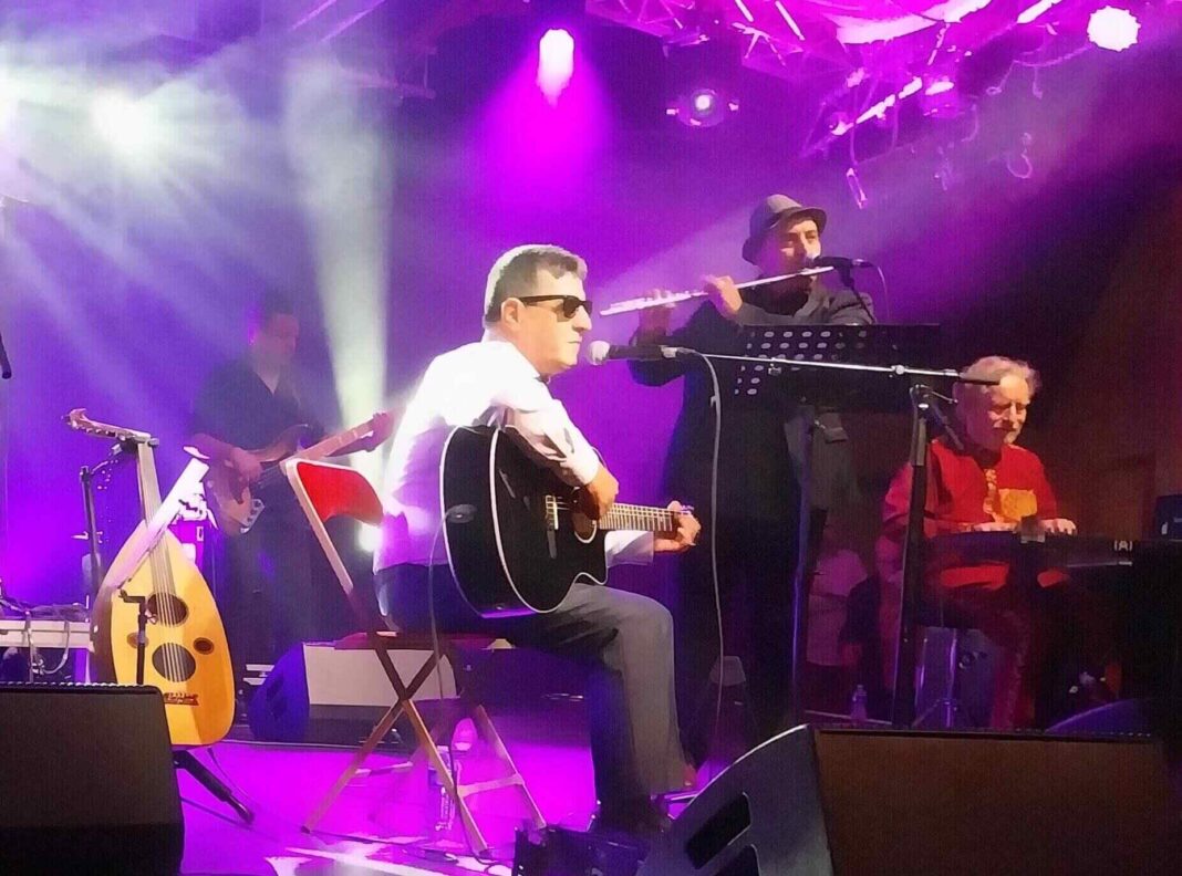 Le retour triomphal de Brahim Tayeb au Cabaret Sauvage de Paris