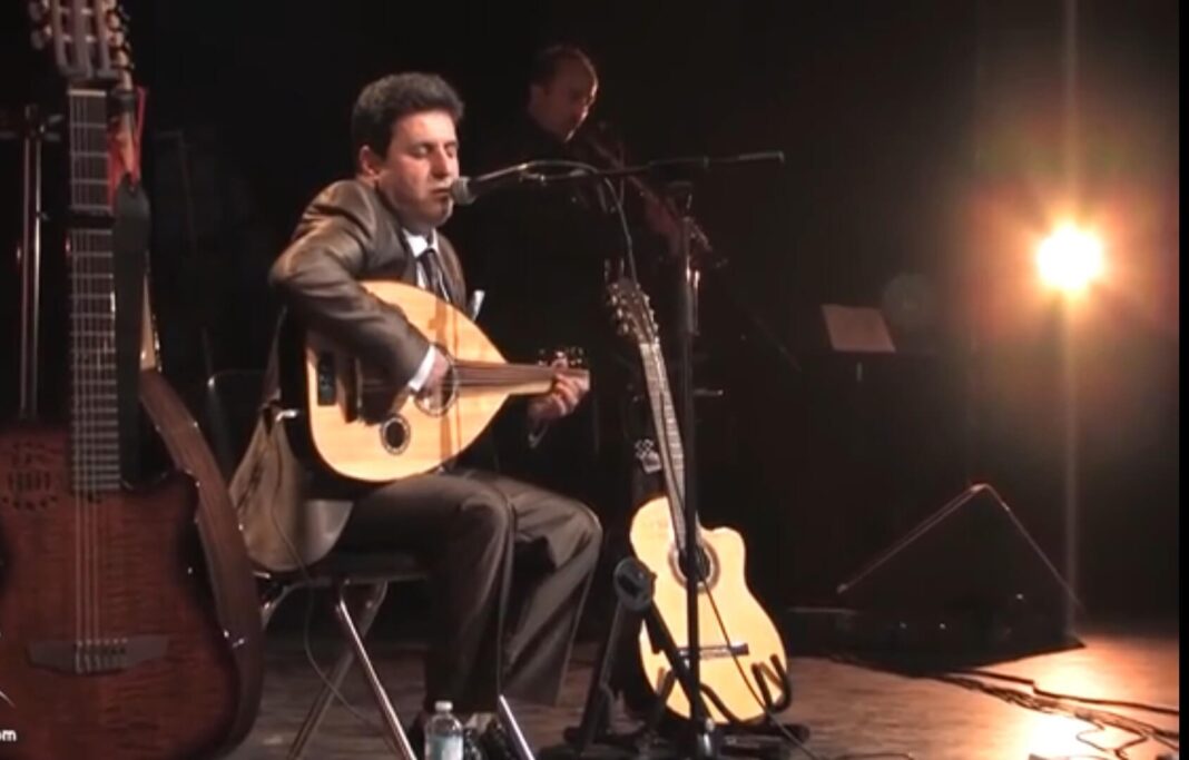 Brahim Tayeb au Cabaret Sauvage : 