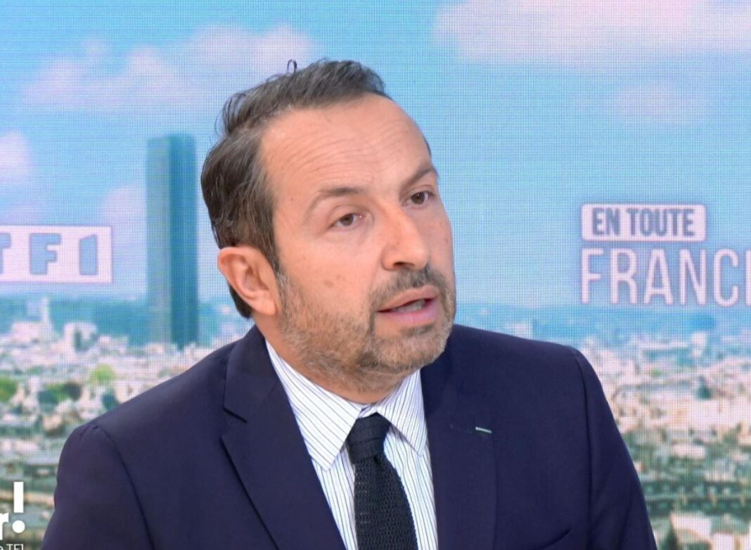 Sébastien Chenu RN binationaux Le RN veut interdire des «emplois sensibles» aux binationaux