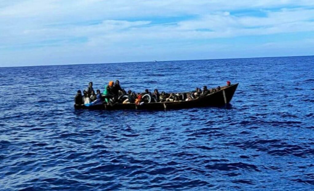 Migrants : 11 morts et des dizaines de disparus dans deux naufrages au large de l’Italie