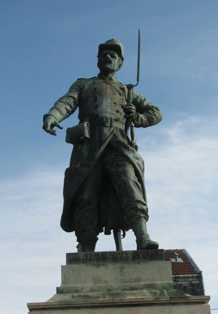 Table Désorientation statue Blandan