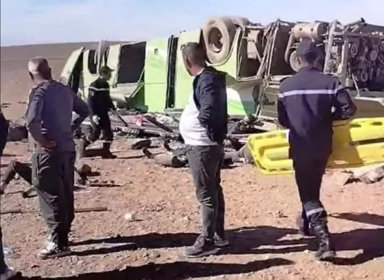 Accident d’un bus de voyageurs à Béni Abbès : au moins 14 morts et 34 blessés