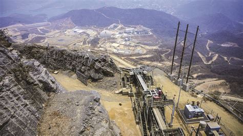 Réunion de coordination sur la mine de Tala Hamza : entre promesses d’emplois et inquiétudes écologiques