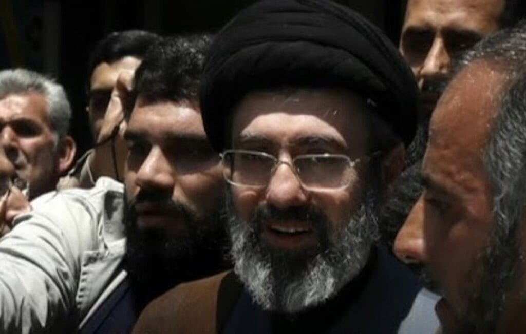 Iraniens allégeance nouveau guide suprême